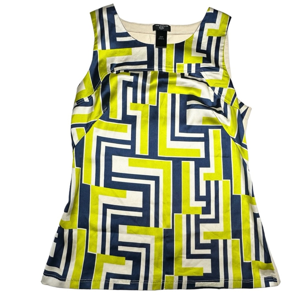 Ann Taylor XXS Petite blue and grey abstract pattern sleeveless shirt.